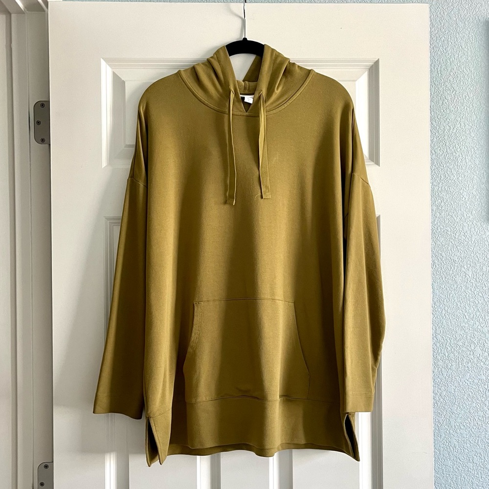 Like New J.Jill Tunic Hoodie